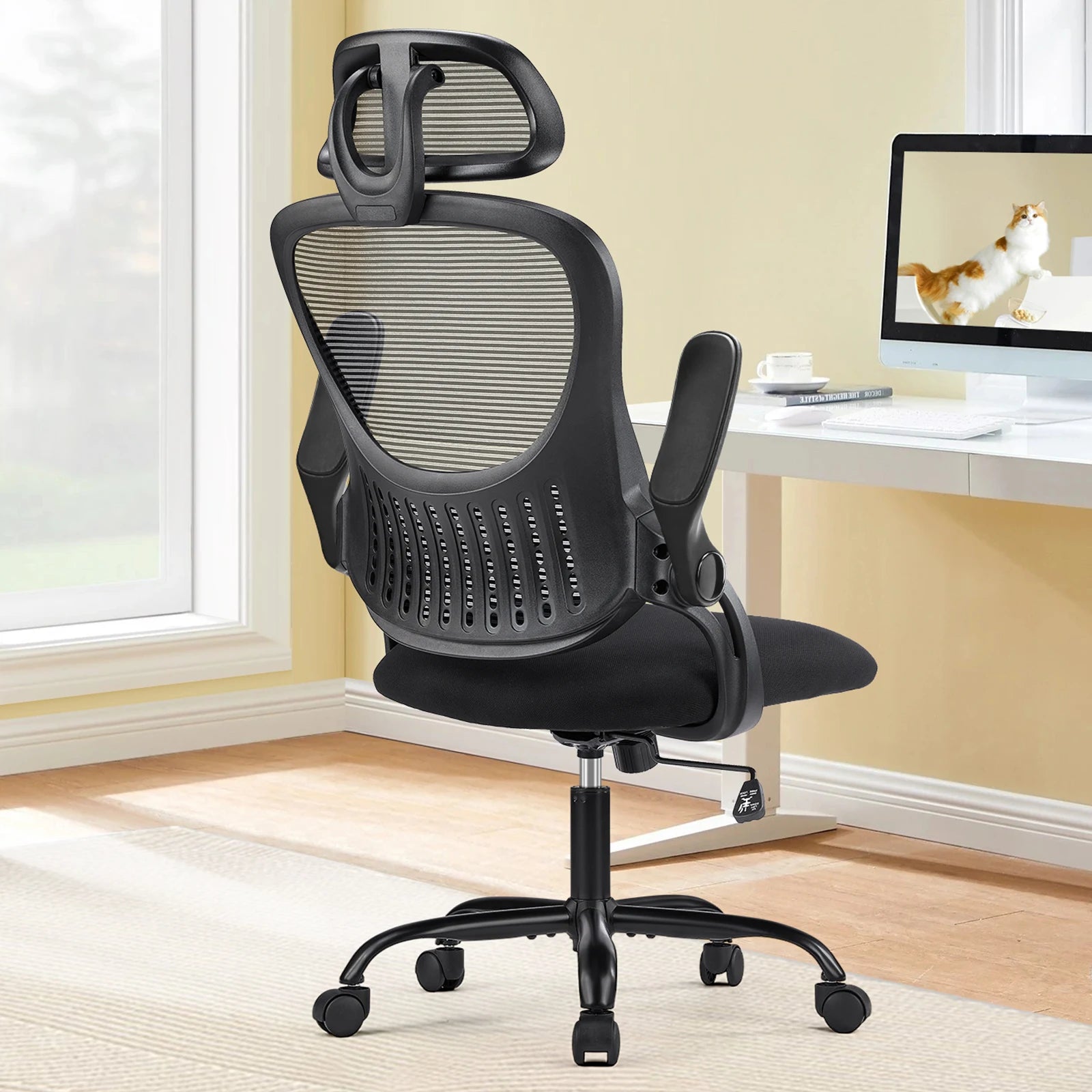 Mesh Office Chair with Adjustable Headrest