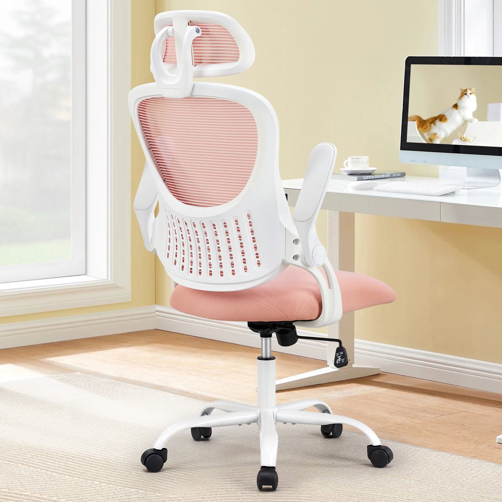 Mesh Office Chair with Adjustable Headrest